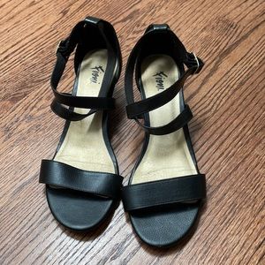 Fioni Black Strappy Wedges